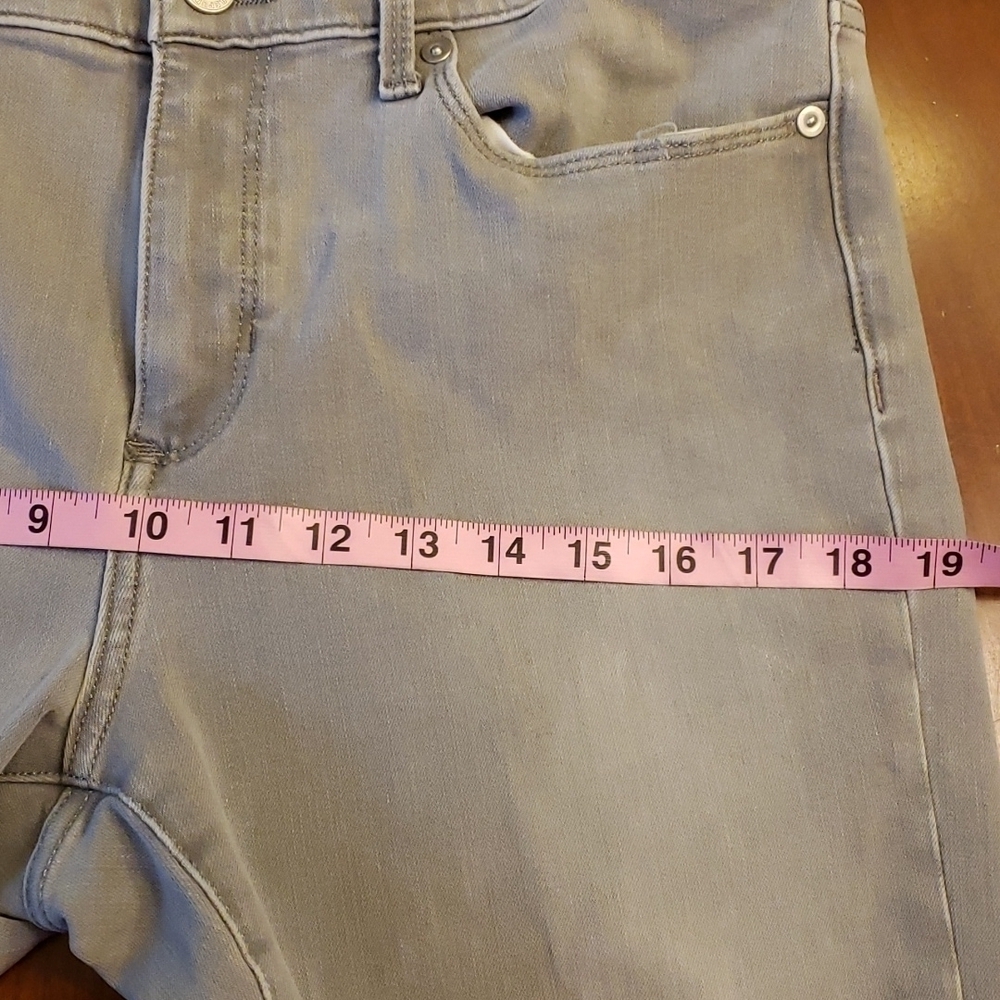 Banana Republic Premium Denim Mid Rise Skinny Stretch 31 Lt Grey EUC - Picture 7 of 11